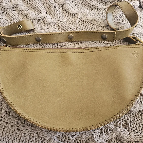 Lyons Leather Co Biggie Bee - Picture 4 of 8